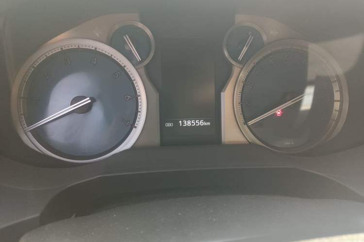 Used Toyota Prado 2018 3.5L Automatic VX NAVI with Rear-Mounted Spare Tire Odometer Close Up