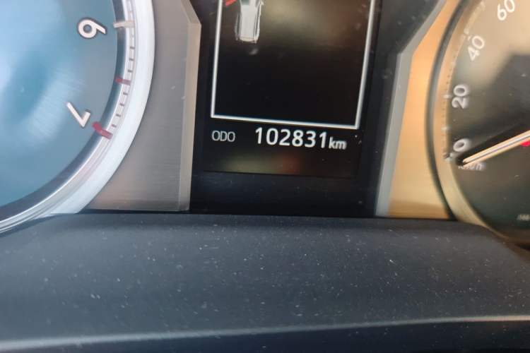Used Toyota Prado 2018 3.5L Automatic TX-L NAVI with Rear-Mounted Spare Tire Odometer Close Up