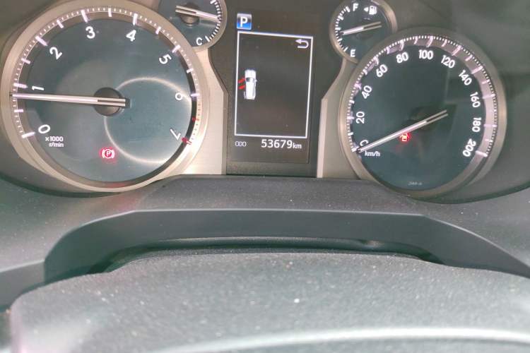Used Toyota Prado 2018 3.5L Automatic TX-L Odometer Close Up