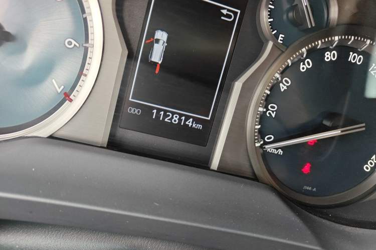 Used Toyota Prado 2018 3.5L Automatic TX-L NAVI with Rear-Mounted Spare Tire Odometer Close Up