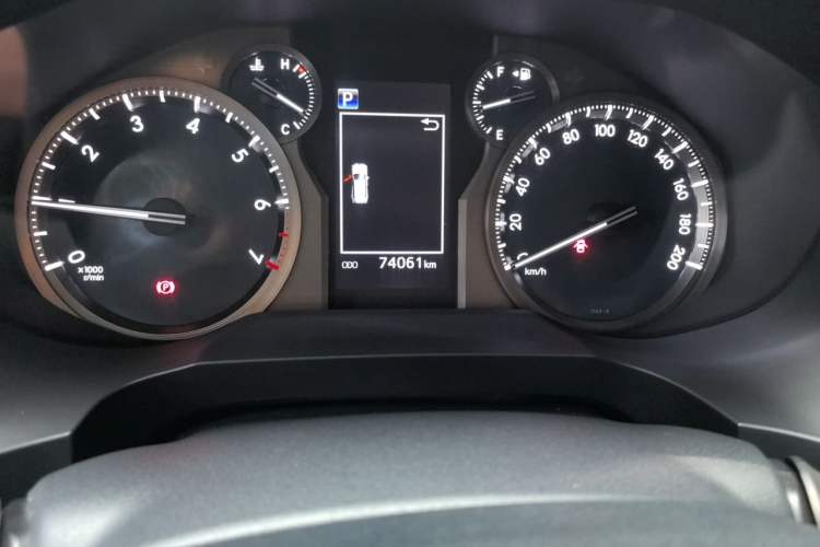 Used Toyota Prado 2018 3.5L Automatic TX-L with Rear-Mounted Spare Tire Odometer Close Up
