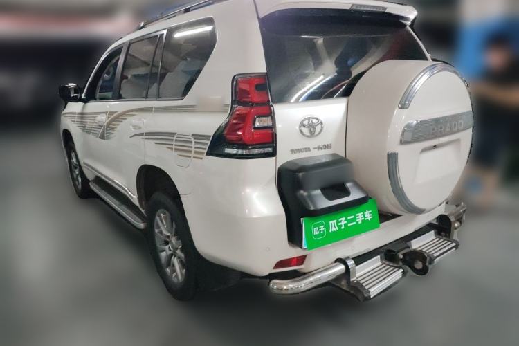 Used Toyota Prado 2018 3.5L Automatic TX-L with Rear-Mounted Spare Tire Rear Left 45 Deg