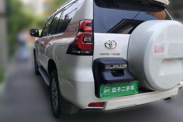 Used Toyota Prado 2018 3.5L Automatic TX-L with Rear-Mounted Spare Tire Rear Left 45 Deg