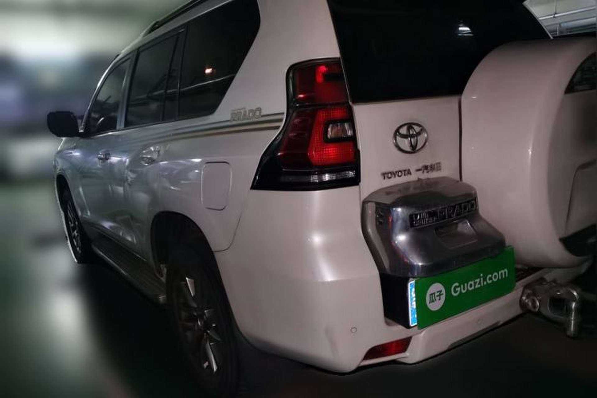 Used Toyota Prado 2018 3.5L Automatic TX-L with Rear-Mounted Spare Tire Rear Left 45 Deg