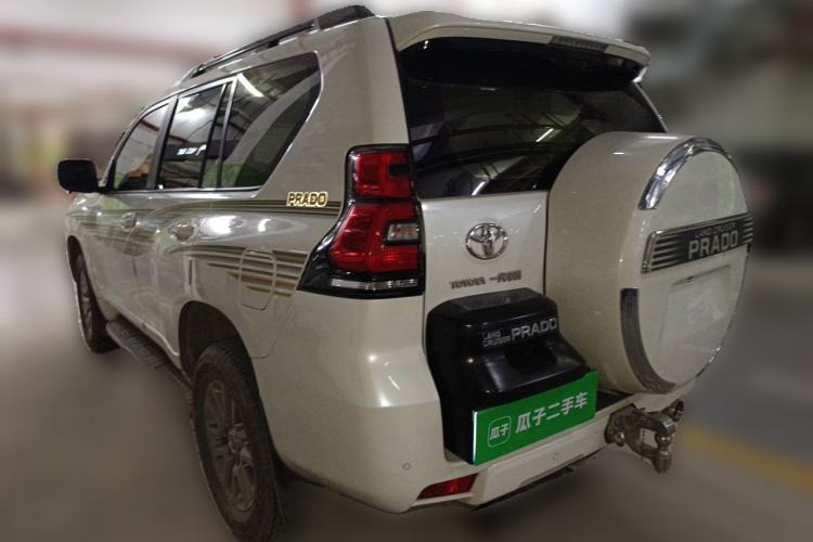 Used Toyota Prado 2018 3.5L Automatic TX-L with Rear-Mounted Spare Tire Rear Left 45 Deg