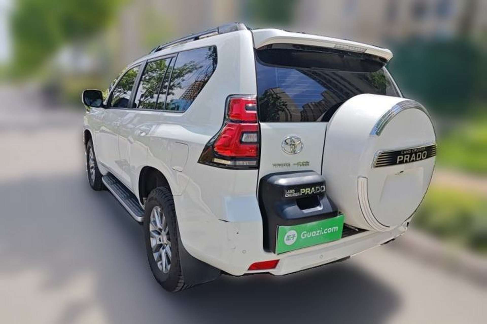 Used Toyota Prado 2018 3.5L Automatic TX-L with Rear-Mounted Spare Tire Rear Left 45 Deg