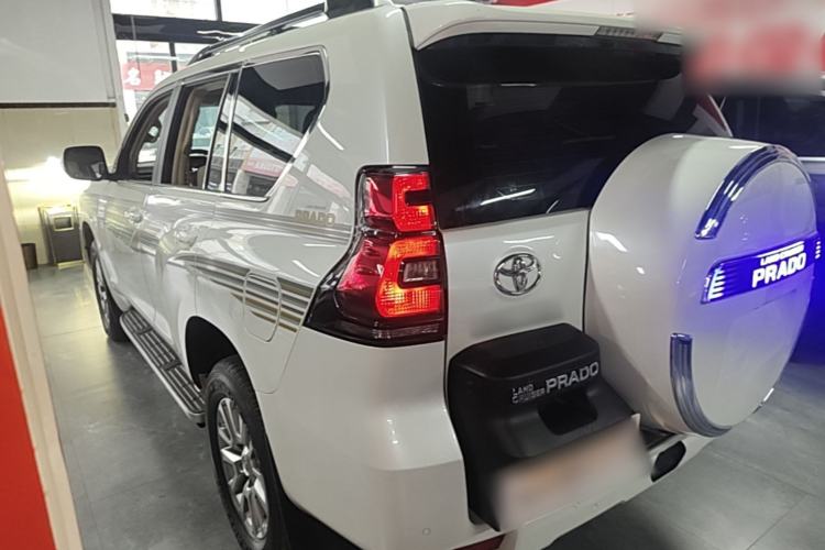 Used Toyota Prado 2018 3.5L Automatic TX-L with Rear-Mounted Spare Tire Rear Left 45 Deg