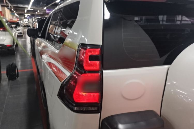 Used Toyota Prado 2018 3.5L Automatic TX-L with Rear-Mounted Spare Tire Rear Left 45 Deg