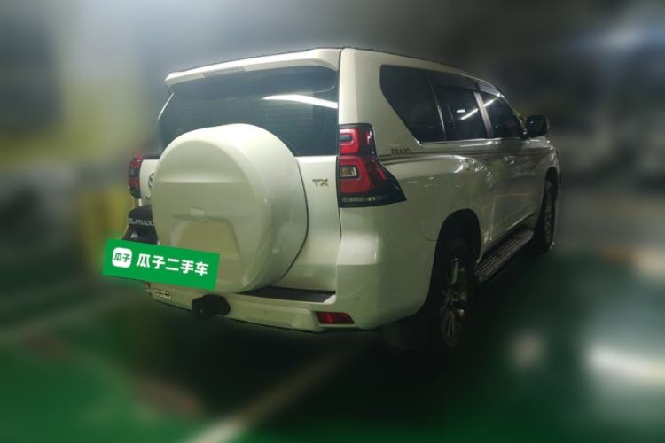 Used Toyota Prado 2018 3.5L Automatic TX-L with Rear-Mounted Spare Tire Rear Right 45 Deg