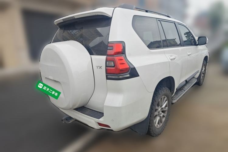 Used Toyota Prado 2018 3.5L Automatic TX-L with Rear-Mounted Spare Tire Rear Right 45 Deg