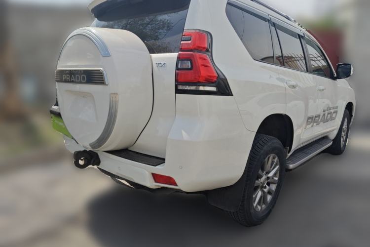 Used Toyota Prado 2018 3.5L Automatic TX-L with Rear-Mounted Spare Tire Rear Right 45 Deg