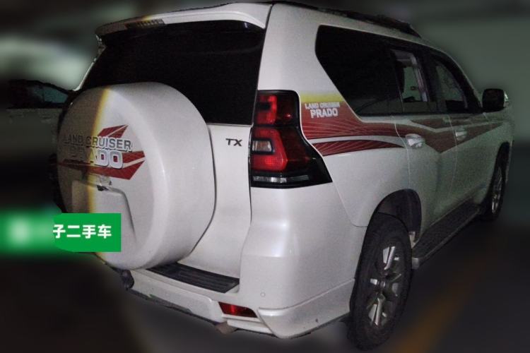 Used Toyota Prado 2018 3.5L Automatic VX with Rear-Mounted Spare Tire Rear Right 45 Deg