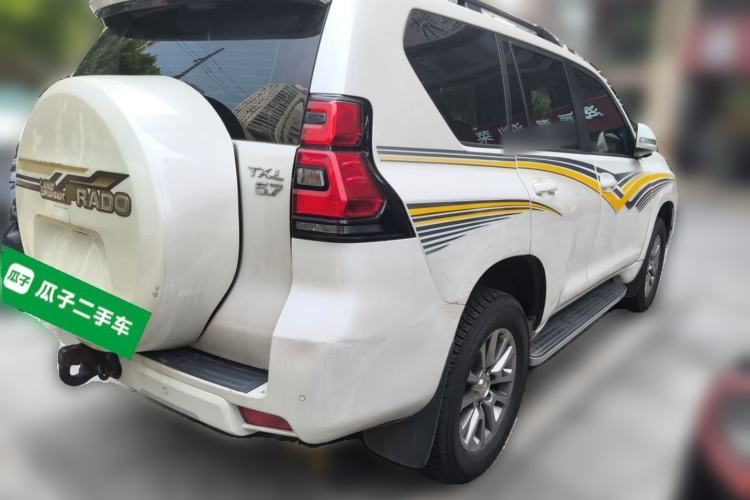 Used Toyota Prado 2018 3.5L Automatic TX-L with Rear-Mounted Spare Tire Rear Right 45 Deg