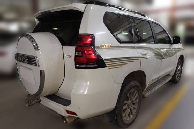 Used Toyota Prado 2018 3.5L Automatic TX-L with Rear-Mounted Spare Tire Rear Right 45 Deg