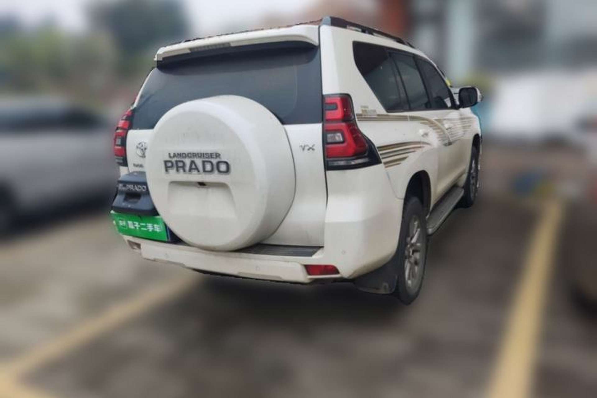 Used Toyota Prado 2018 3.5L Automatic TX-L NAVI with Rear-Mounted Spare Tire Rear Right 45 Deg