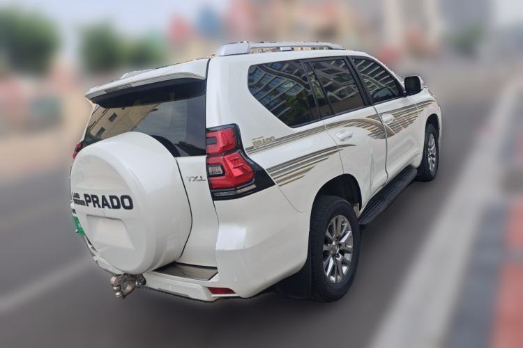 Used Toyota Prado 2018 4.0L TXL Nine Airbags External Mount – Middle East Version Rear Right 45 Deg