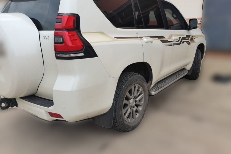 Used Toyota Prado 2018 3.5L Automatic TX-L with Rear-Mounted Spare Tire Rear Right 45 Deg