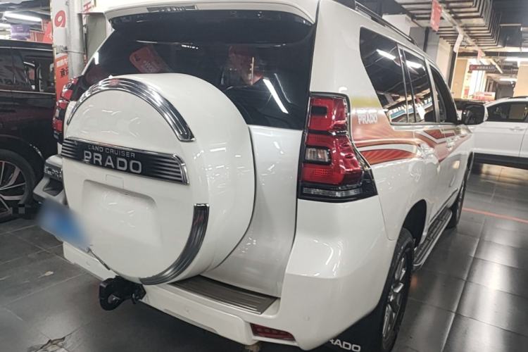 Used Toyota Prado 2018 3.5L Automatic TX-L with Rear-Mounted Spare Tire Rear Right 45 Deg