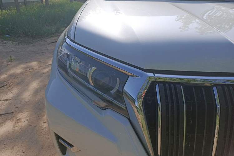 Used Toyota Prado 2018 3.5L Automatic TX Right Front Headlight