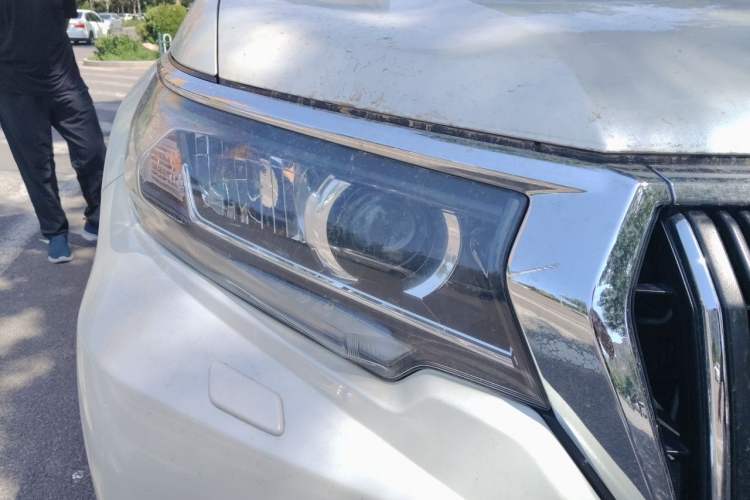 Used Toyota Prado 2018 3.5L Automatic TX-L Right Front Headlight