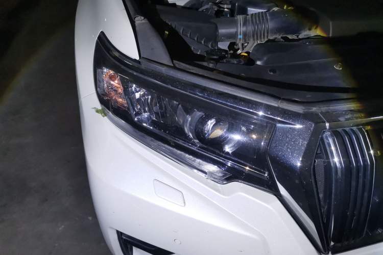 Used Toyota Prado 2018 3.5L Automatic TX-L Right Front Headlight