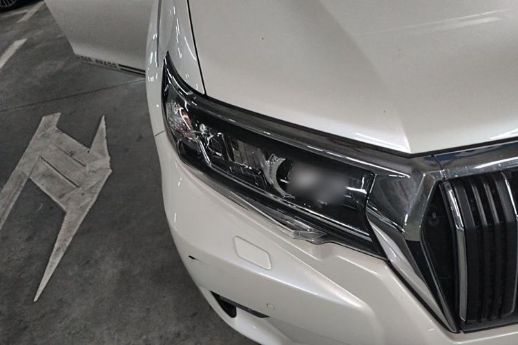 Used Toyota Prado 2018 3.5L Automatic TX-L Right Front Headlight