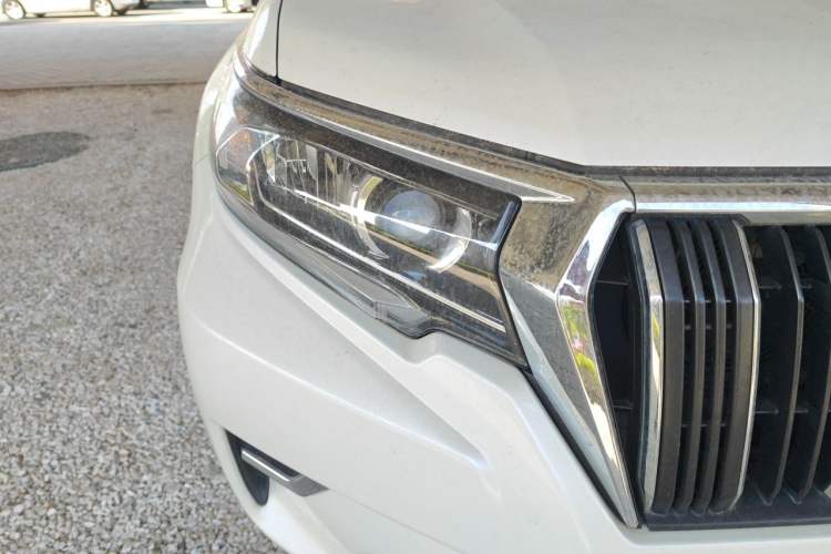 Used Toyota Prado 2018 3.5L Automatic TX Right Front Headlight