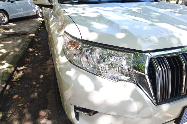 Used Toyota Prado 2018 3.5L Automatic TX Right Front Headlight