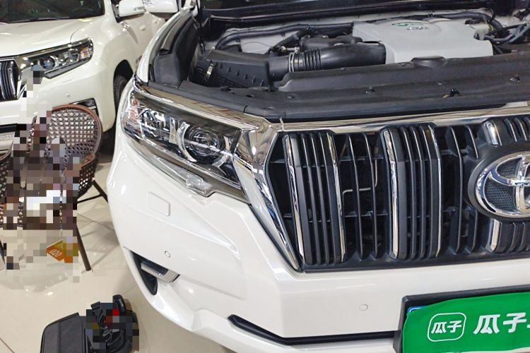 Used Toyota Prado 2018 3.5L Automatic TX-L NAVI with Rear-Mounted Spare Tire Right Front Headlight