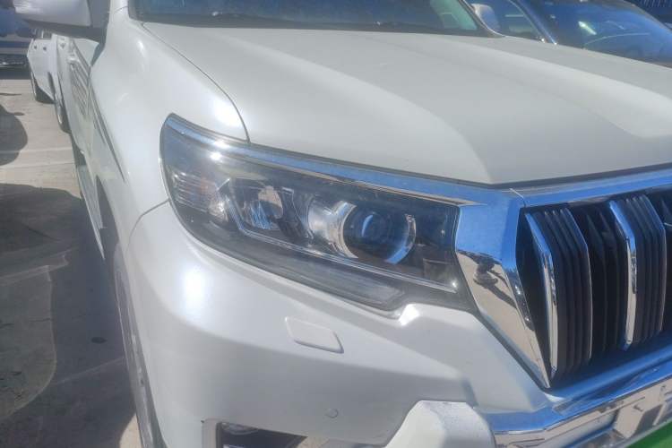 Used Toyota Prado 2018 3.5L Automatic TX-L Right Front Headlight