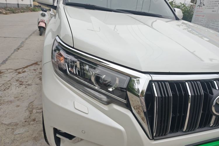 Used Toyota Prado 2018 3.5L Automatic TX-L NAVI Right Front Headlight