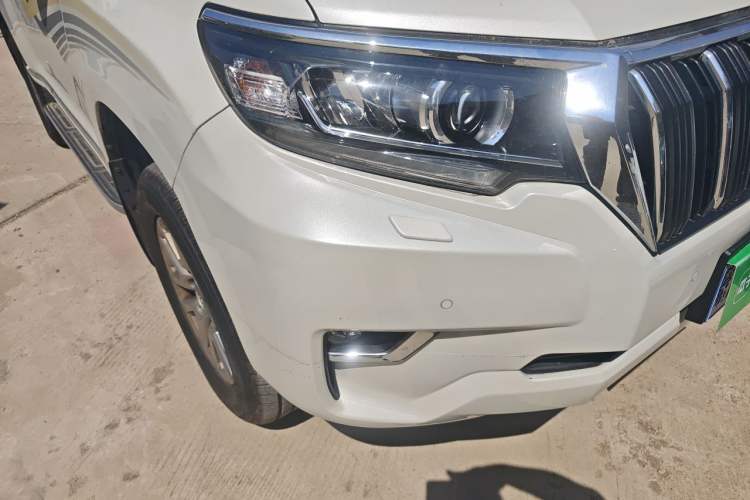 Used Toyota Prado 2018 3.5L Automatic TX-L NAVI with Rear-Mounted Spare Tire Right Front Headlight