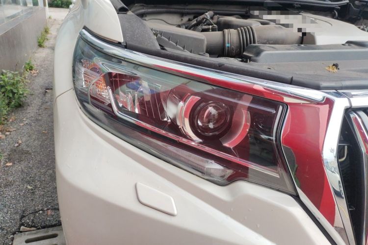 Used Toyota Prado 2018 3.5L Automatic TX-L NAVI Right Front Headlight