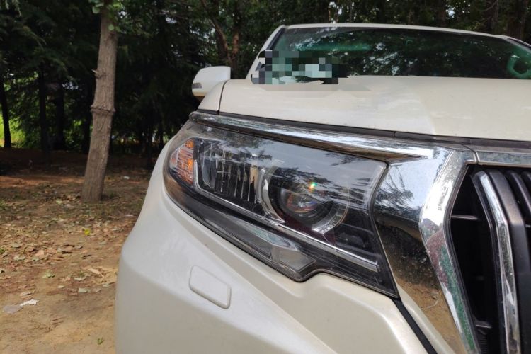 Used Toyota Prado 2018 3.5L Automatic TX-L Right Front Headlight