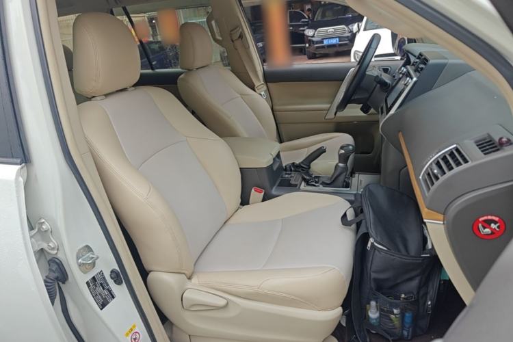 Used Toyota Prado 2018 3.5L Automatic TX Right Front Seat