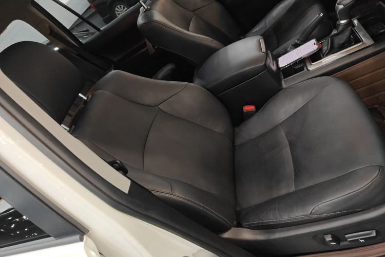 Used Toyota Prado 2018 3.5L Automatic TX-L Right Front Seat