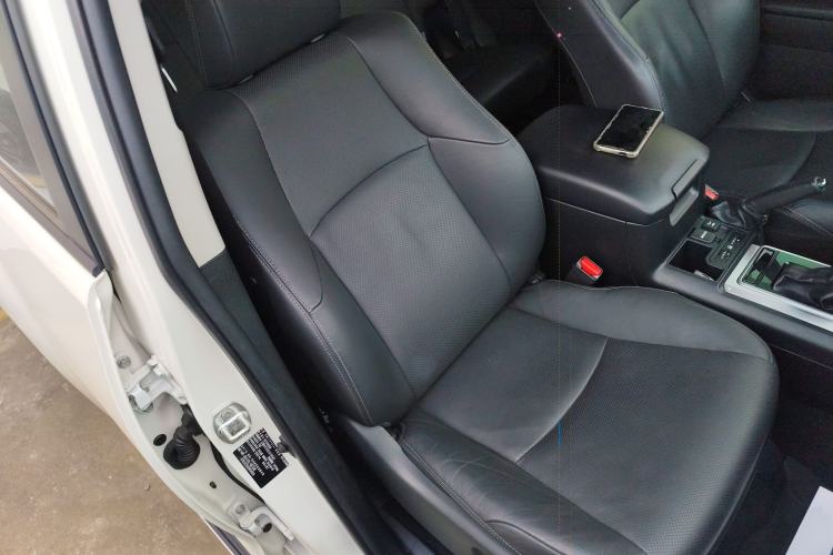 Used Toyota Prado 2018 3.5L Automatic TX-L Right Front Seat