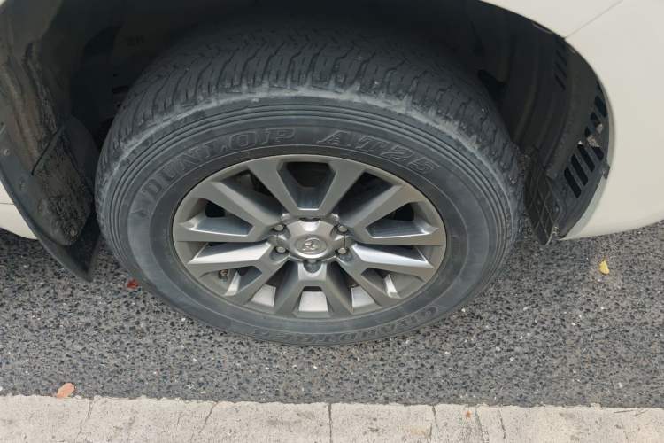 Used Toyota Prado 2018 3.5L Automatic TX Right Front Wheel Hub