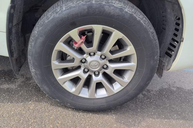 Used Toyota Prado 2018 3.5L Automatic TX Right Front Wheel Hub