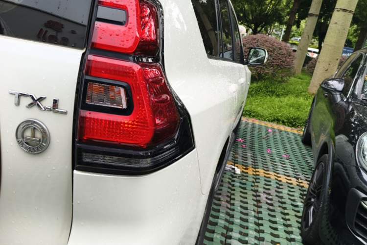 Used Toyota Prado 2018 4.0L TX-L U.S. Specification Right Rear Taillight