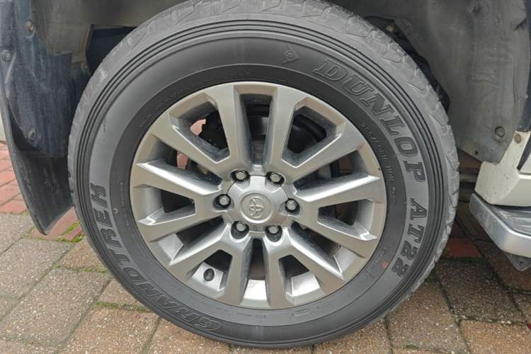 Used Toyota Prado 2018 3.5L Automatic TX Right Rear Wheel Hub