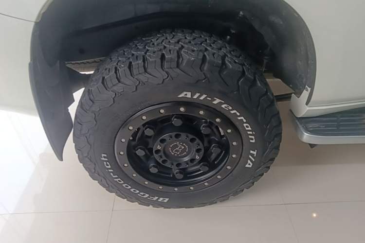 Used Toyota Prado 2018 3.5L Automatic TX-L NAVI Right Rear Wheel Hub