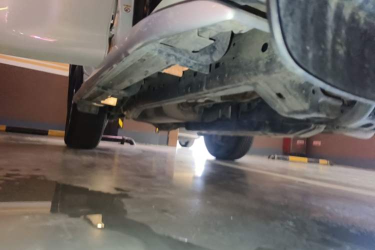 Used Toyota Prado 2018 3.5L Automatic TX-L NAVI with Rear-Mounted Spare Tire Right Side Sill