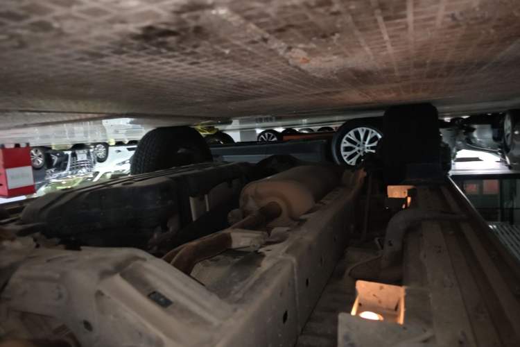 Used Toyota Prado 2018 3.5L Automatic TX-L NAVI with Rear-Mounted Spare Tire Right Side Sill
