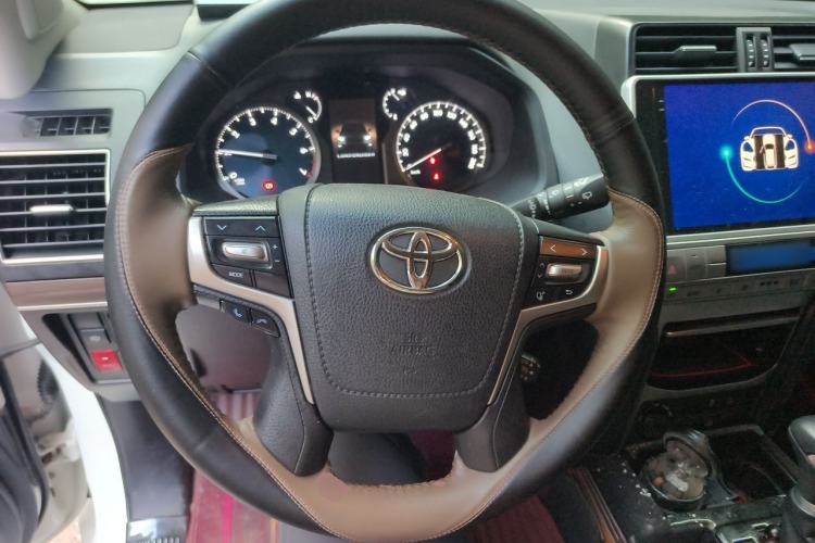 Used Toyota Prado 2018 3.5L Automatic TX-L with Rear-Mounted Spare Tire Steering Wheel