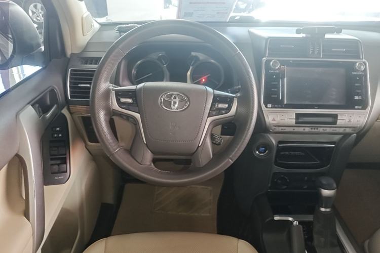 Used Toyota Prado 2018 3.5L Automatic TX-L NAVI with Rear-Mounted Spare Tire Steering Wheel