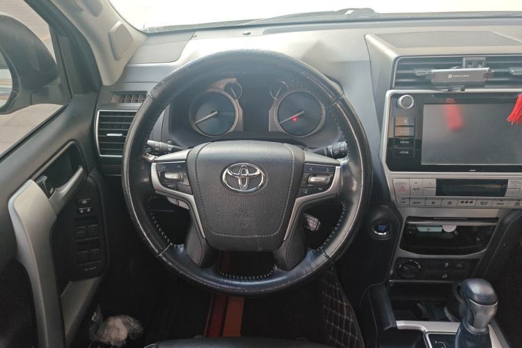 Used Toyota Prado 2018 3.5L Automatic TX-L with Rear-Mounted Spare Tire Steering Wheel