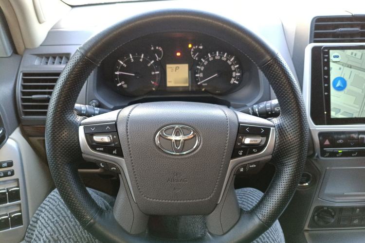 Used Toyota Prado 2018 3.5L Automatic SX Steering Wheel