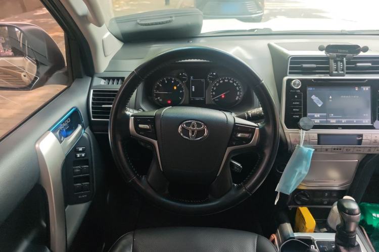 Used Toyota Prado 2018 3.5L Automatic TX Steering Wheel