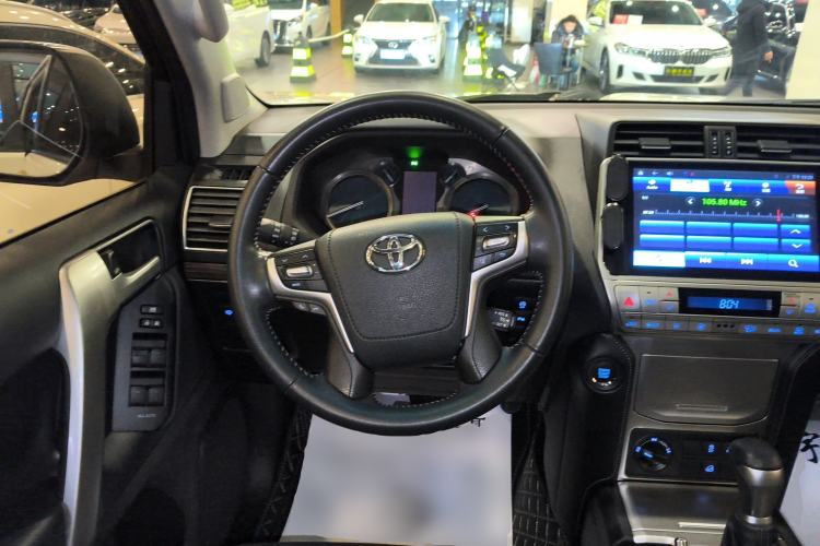 Used Toyota Prado 2018 3.5L Automatic TX-L with Rear-Mounted Spare Tire Steering Wheel